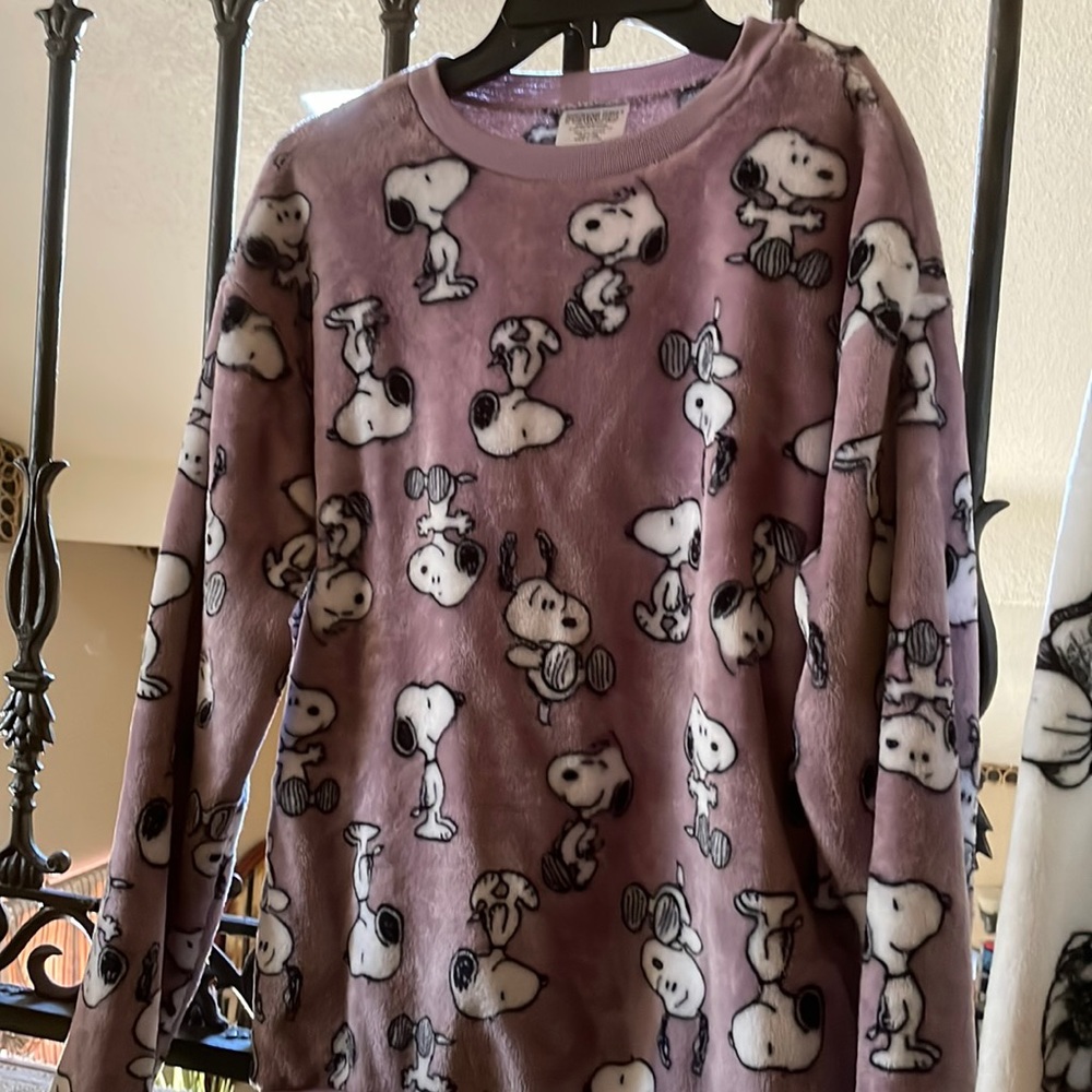 Snoopy warm sweatshirt